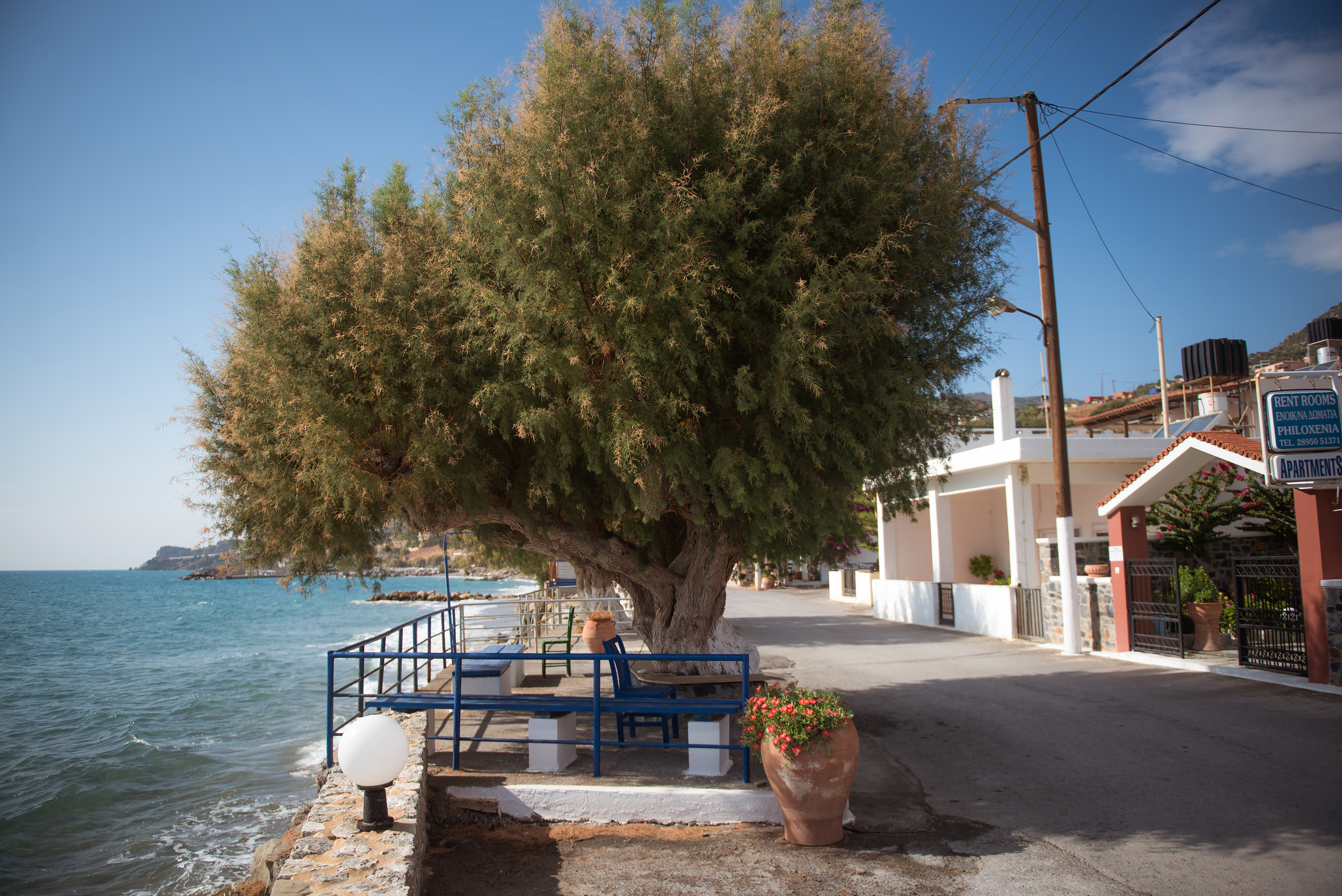 Rooms exterior/interior